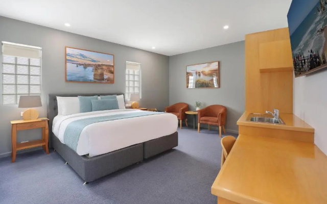Waves Luxury Suites