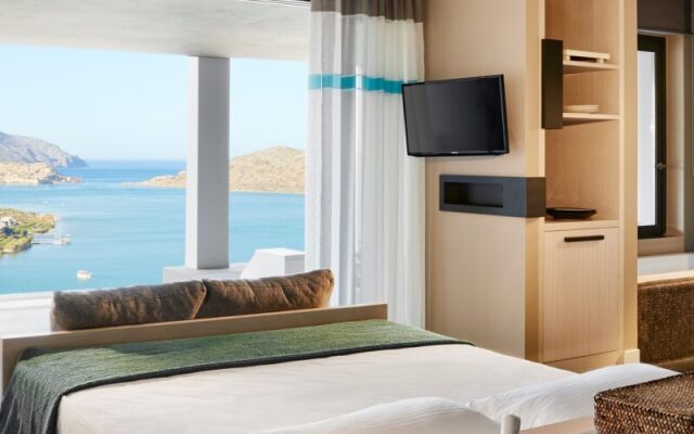 Отель Domes Aulus Elounda Curio Collection by Hilton