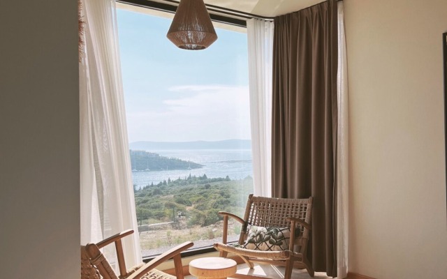 The May Five | Adults only