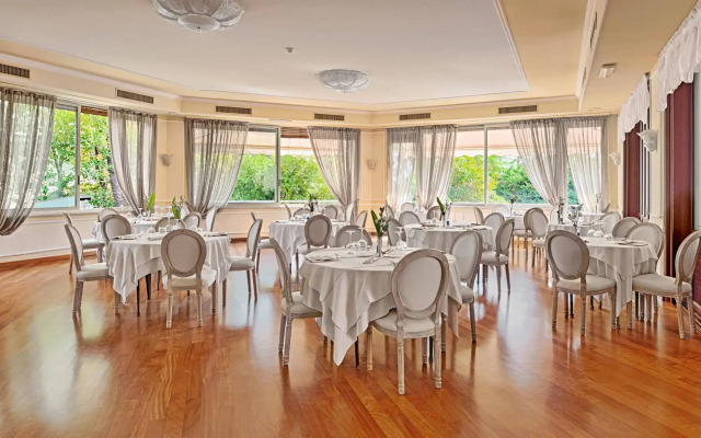 Hotel Paradiso