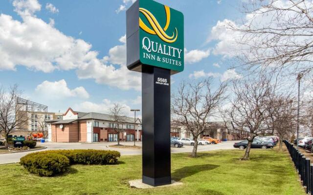 Quality Inn & Suites - Toronto West