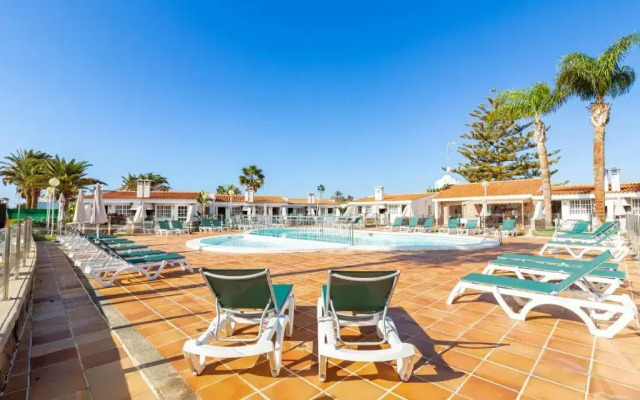 Vista Verde Adult Only