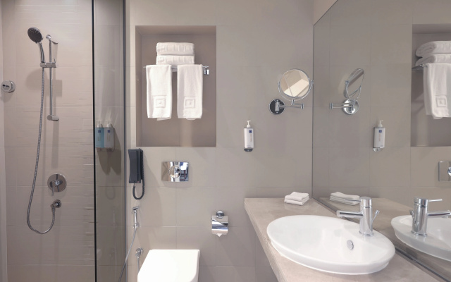 Centro Sharjah by Rotana