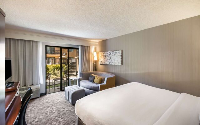 Sonesta Select Huntington Beach Fountain Valley