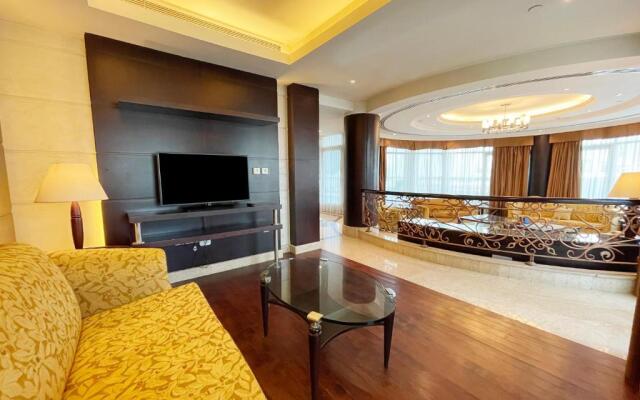Swissotel Al Murooj Dubai Hotel