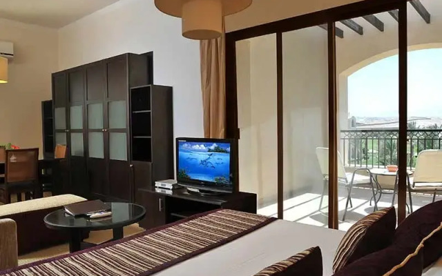 JAZ Neo Saraya Palms Hotel