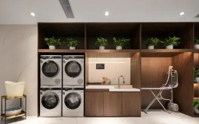 Отель Grand Madison Hangzhou  Yuedonghu Hotel