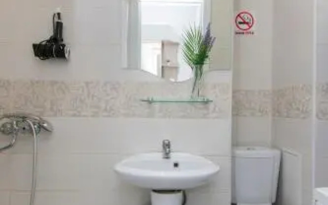 Апартаменты на проезде Юрия Тена 10