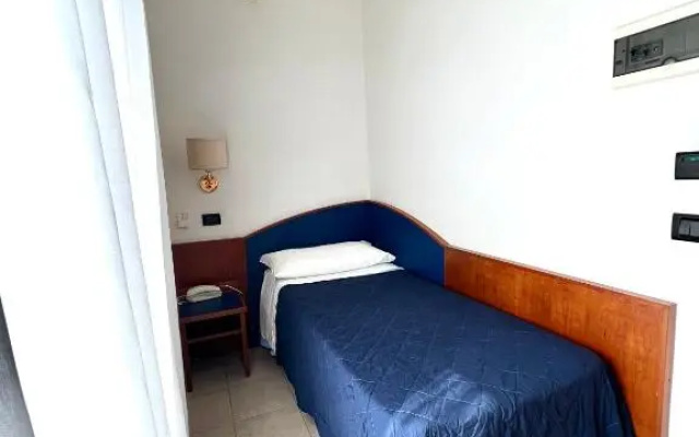 Hotel B&B Montecarlo
