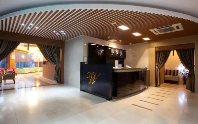 Winners Tourist Hotel