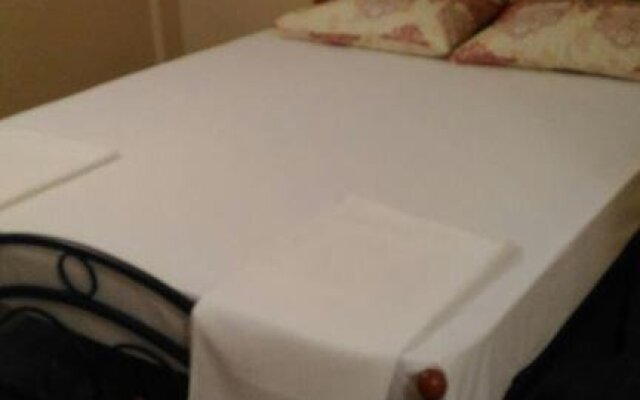 Lilly Guest House