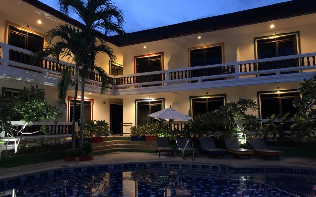Tropical Palm Resort