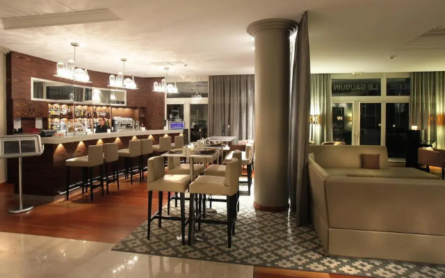 AC Hotel by Marriott Ambassadeur Antibes - Juan Les Pins