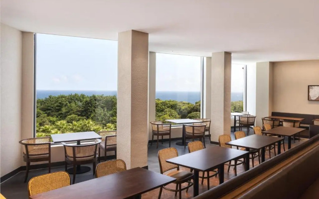 Kensington Resort Jeju Jungmun