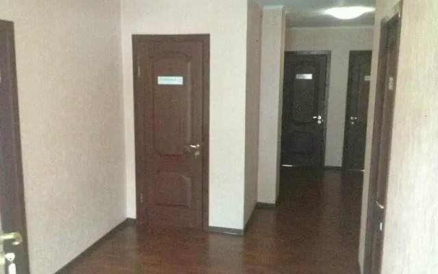 Zeleniy Dom Guest House