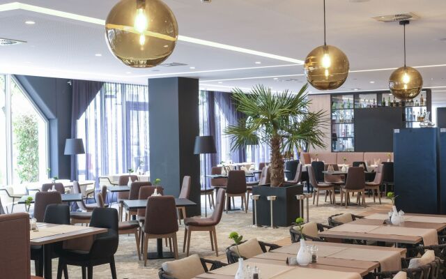 DoubleTree by Hilton Hannover Schweizerhof