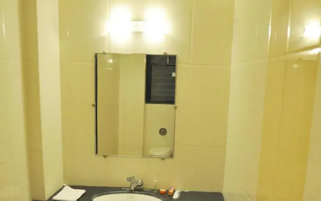 SPOT ON 10418 Hotel Sai Pancham
