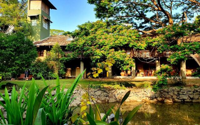 Dunes Unawatuna Hotel