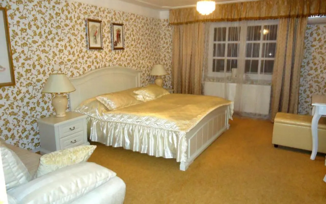 Allegro Hotel
