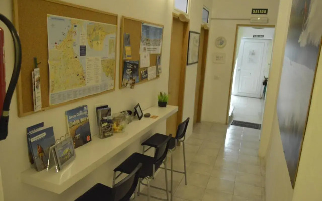 Little Surf House Hostel