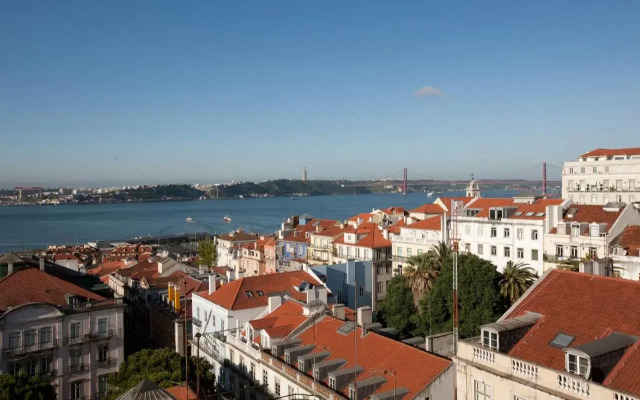 Bairro Alto Hotel