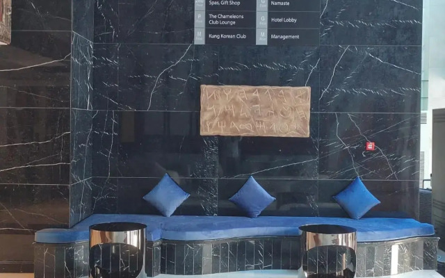 Social Hotel