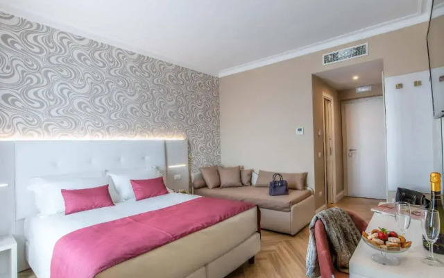 The Boutique Hotel