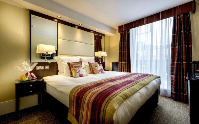 Grand Royale Hyde Park