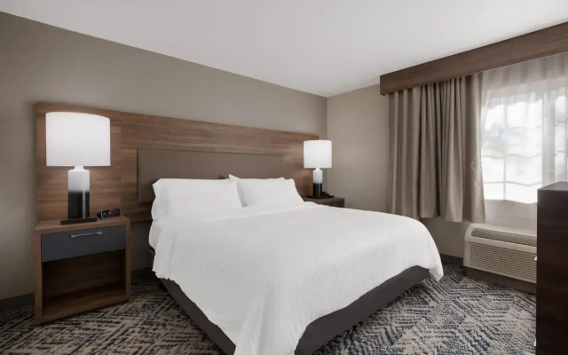 Candlewood Suites Lafayette - River Ranch, an IHG Hotel