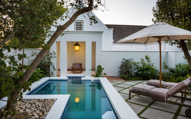 Akademie Street Boutique Hotel