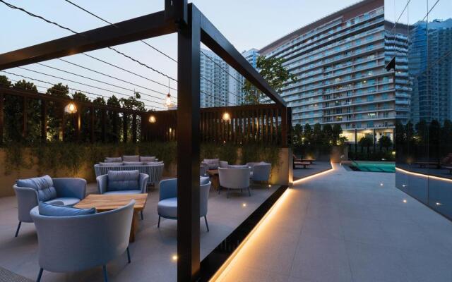 Revier Hotel - Dubai