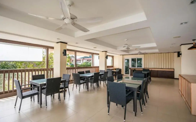 Pink Residence Chalong