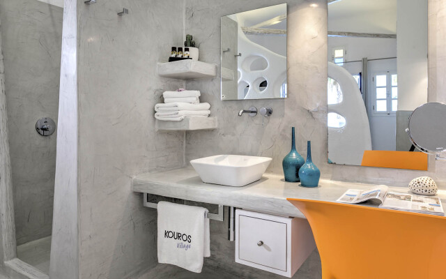 Kouros Village Hotel - Adults Only