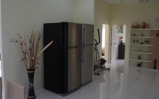 Private pool villa 3 bedroom Jomtien