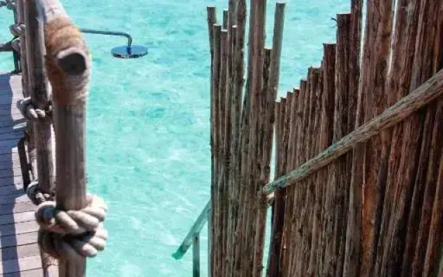 Constance Moofushi All Inclusive Hotel