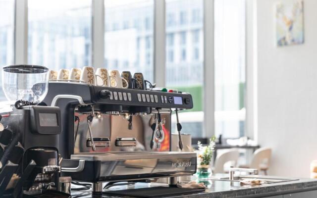 UrCove by HYATT Nanjing South Railway Station