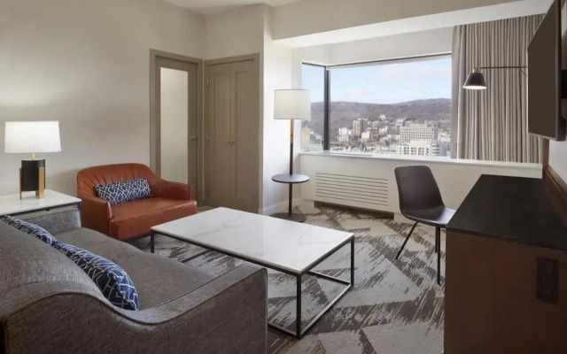 Le Centre Sheraton Montreal Hotel