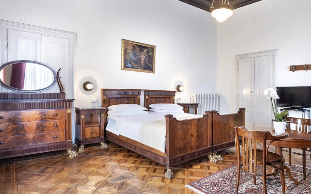 Hotel Palace