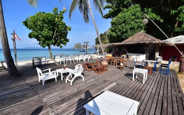 Koh Ngai Thanya Beach Resort Hotel