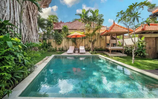 Tropical Villa Sinar Maluku