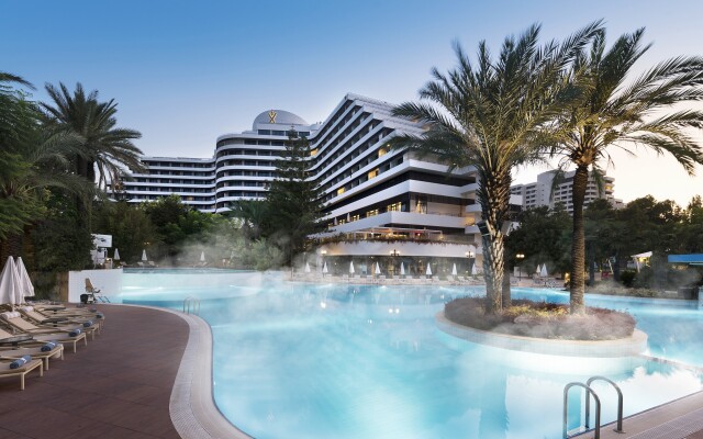 Rixos Downtown Antalya All Inclusive - The Land of Legends Access