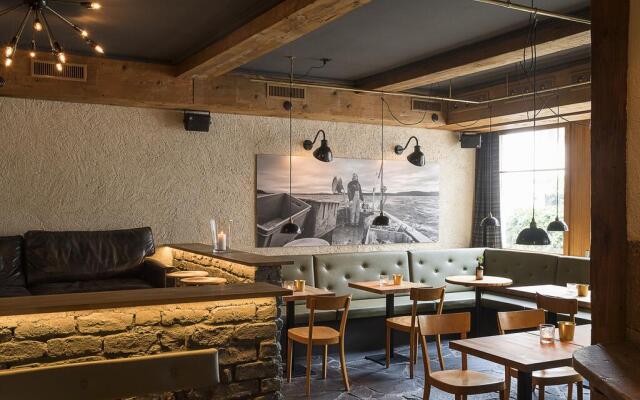 Adler Boutique Hotel & Pub