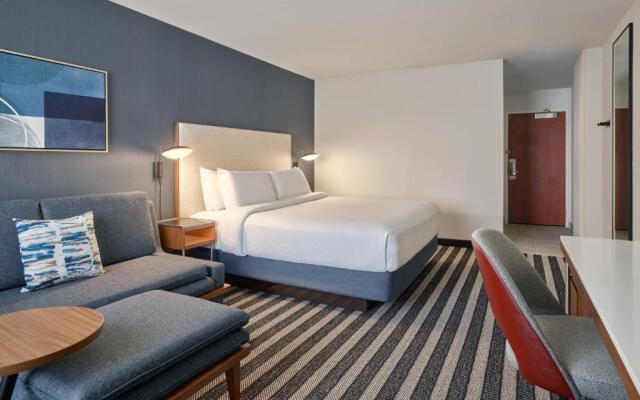 Courtyard by Marriott Culver City Los Angeles