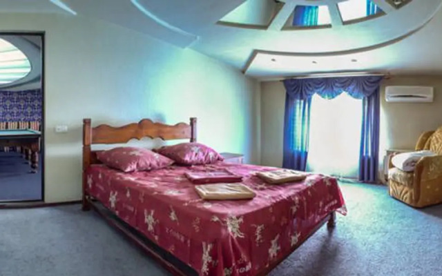 Hotel Favorit