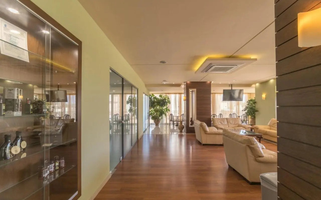 Atrion Hotel