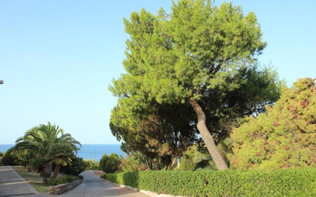 Eco Village Baia delle Ginestre