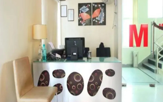 Hotel M Gachibowli by OYO Rooms