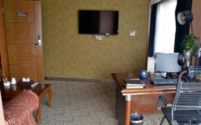 Super 8 Hotel (Xinjiang University Tianshan Vanke Plaza)