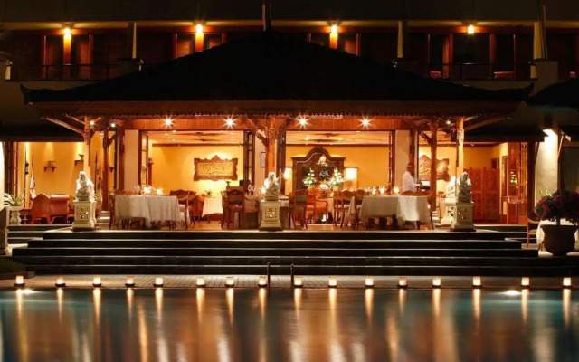 Nusa Dua Beach Hotel and Spa - Handwritten Collection