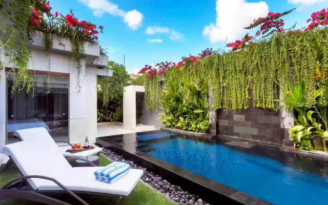 Kedonganan Beach Villas